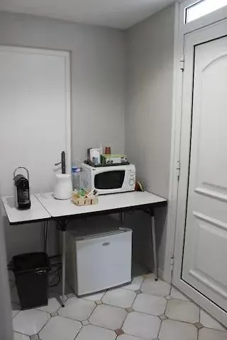 Chambre Avec Entree Independante Saint-Priest  Homestay Saint-Priest (Rhone)